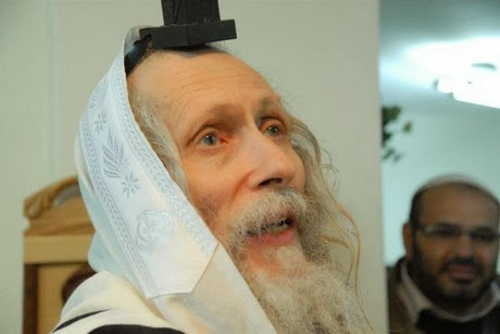 Ce rabbin pédophile qui incommode le roi