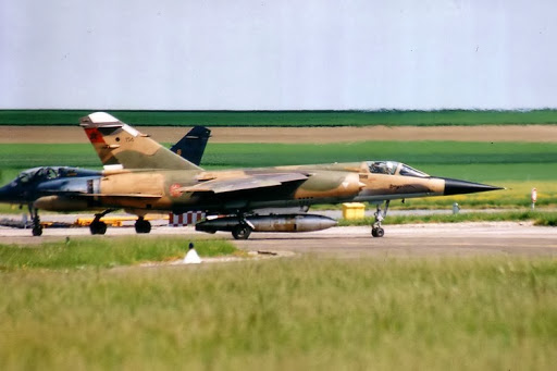 Des avions militaires marocains et algériens participent à des manœuvres en méditerranée