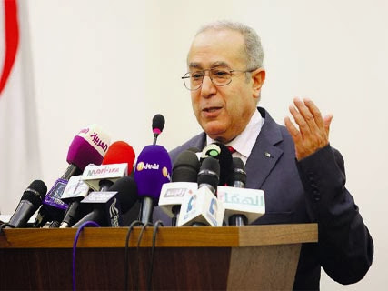 Il revient sur la violation du consulat algérien à Rabat un 1er novembre, Lamamra : “C’est une triple forfaiture”