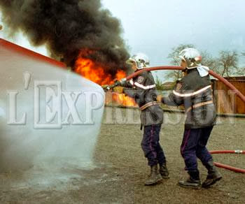 Incendie au dépôt naftal du Caroubier à Alger, Quatre agents et un pompier blessés