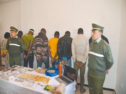 La gendarmerie met fin aux activités d’un réseau de narcotrafiquants, Importante saisie de cocaïne et d’héroïne près de Ghardaïa