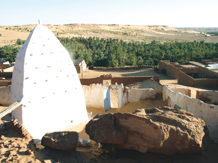 Le bivouac interdit à Timimoun, Le tourisme se meurt au Sahara