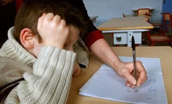 les cours particuliers «obligatoires» aux élèves interdits par Baba Ahmed, La fin du « trabendo » scolaire