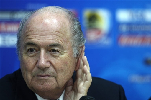 Mondial-2022, Blatter juge “inacceptable” la situation des travailleurs au Qatar