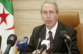 Ouverture des tunnels Kherrouba et Bouzegza (Boumerdes) aux poids lourds (ministre)