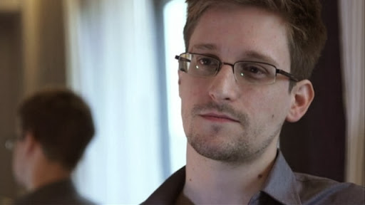 Russie-Snowden, Moscou : « Snowden doit respecter les lois du pays »