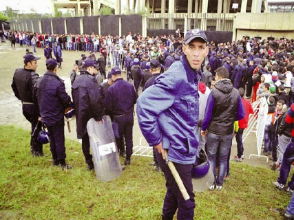 Vente des billets dans un climat d’anarchie