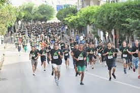 «We Run Algiers» : Plus de 3.000 athlètes dont la star mondiale Carl Lewis présents à la 2e édition