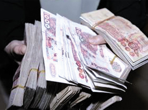 2 faussaires arrêtés et un troisième en état de fuite 54.000 dinars en faux billets de banque saisis à Mascara