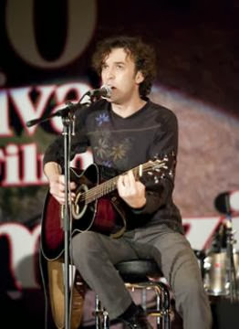 6E festival de la chanson amazighe à Tamanrasset, Ali Amrane charme l’Ahaggar