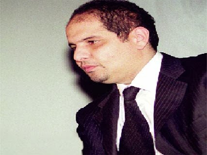 Abdelmoumene Khelifa remis aux autorités algériennes