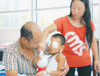 Chine : sa tante lui arrache les yeux