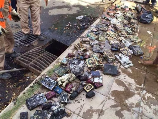 Des dizaines d’exemplaires du Coran découverts dans des égouts en Arabie saoudite