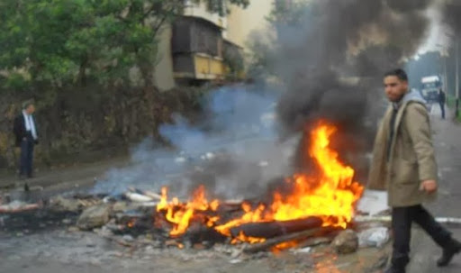 Des habitants de Baraki protestent pour revendiquer leur droit au logement