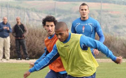 EN : Yebda : « Un groupe difficile »