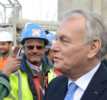 Exceptionnel accueil pour le premier ministre français à Oran, Des youyous pour Ayrault