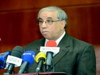 L’article 121 de la Constitution garantit l’équilibre budgétaire de l’Etat