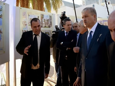 Le premier ministre à el oued « La stabilité n’a pas de prix »