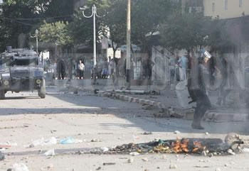 Les déclarations du premier ministre laissent pensif, Y a-t-il un complot contre l’Algérie?