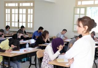 Probable allègement des conditions de déroulement du bac, Un cadeau douteux aux lycéens