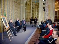 Sellal rencontre des représentants de la communauté algérienne établie en France