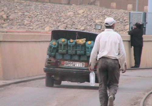 Tlemcen : saisie de 3.540 litres de carburant destinés à la contrebande vers le Maroc