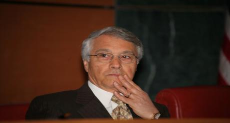 Un juge américain habitué aux affaires de blanchiment d’argent traque Chakib Khelil