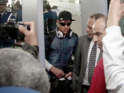 Aprés onze mois de détention au maroc Islam Khoualed, retrouve alger