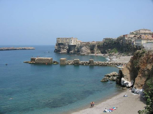 Et les trois quartiers les plus propres d’Alger sont …