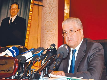 Le premier ministre était hier à Skikda, Sellal : “Personne n’arrêtera le train Algérie”