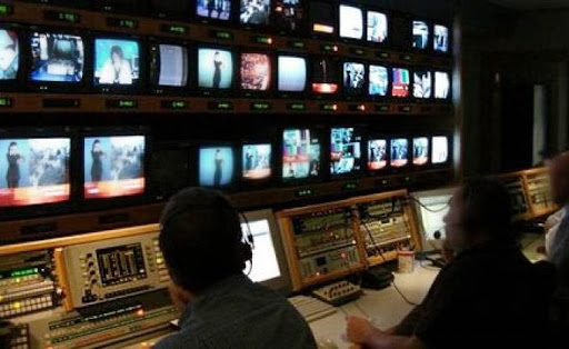 Le projet de loi sur l&rsquo;audiovisuel sous le feu des critiques