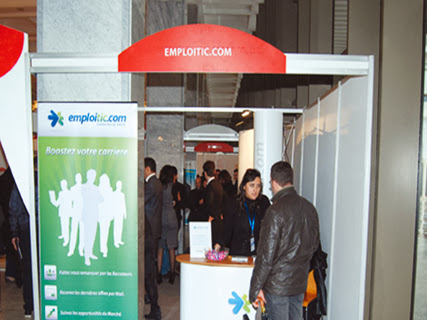 Les entreprises ont répondu à plus de 80% des annonces, 18 000 recrutements par Internet en 2013