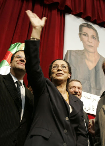 Louisa Hanoune sur la ligne de départ