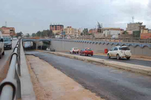 Ouverte puis refermée à la circulation ce jeudi La trémie de la cité Emir Abdelkader présente-t-elle déjà des imperfections ?