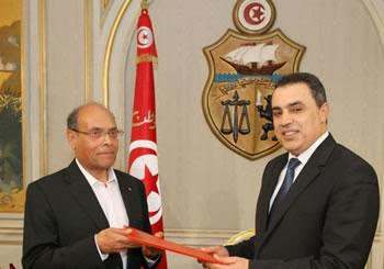 Sortie de crise en Tunisie, Mehdi Jomaâ chargé de former un gouvernement
