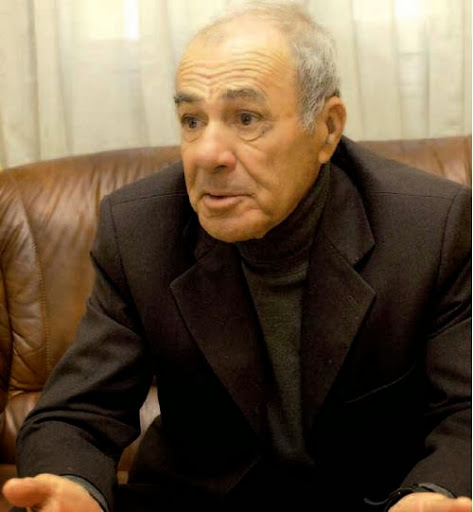 Yacef Saadi apporte un démenti à l&rsquo;express, « J&rsquo;ai personnellement minuté les bombes d&rsquo;El Biar »