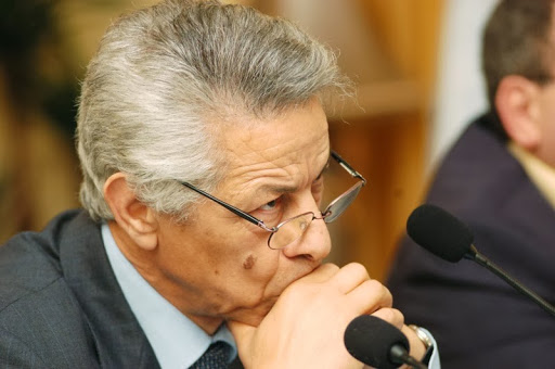 Après l’annonce officielle de la candidature de Bouteflika, Le mystère Hamrouche