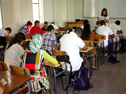 Après un accord entre les syndicats et le ministère, Éducation : fin de la grève