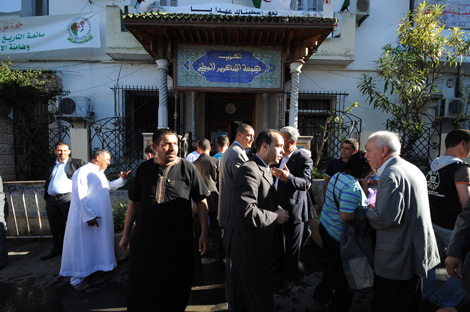Autorisation pour la tenue d’une session du comité central du FLN, Nouveau rejet de la Wilaya d’Alger