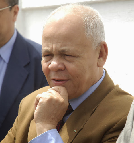 Belayat met l’administration devant ses responsabilités et déclare “La session extraordinaire du CC est un droit à défendre”