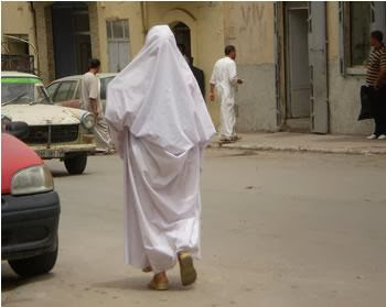 BOU SAÂDA, Vague à l&rsquo;âme et rage de vivre