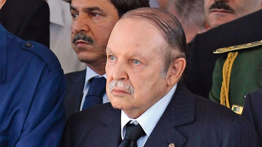 Bouteflika, en arbitre suprême des institutions, siffle la fin de la récréation et appelle tout un chacun à ses responsabilités