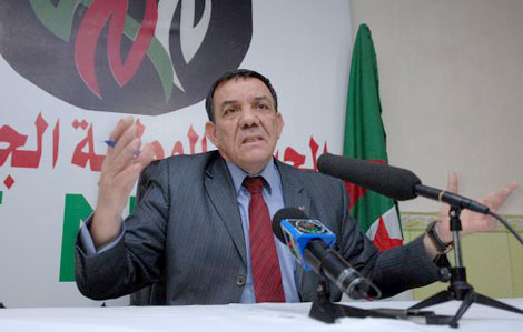 Candidature, Moussa Touati valide son ticket
