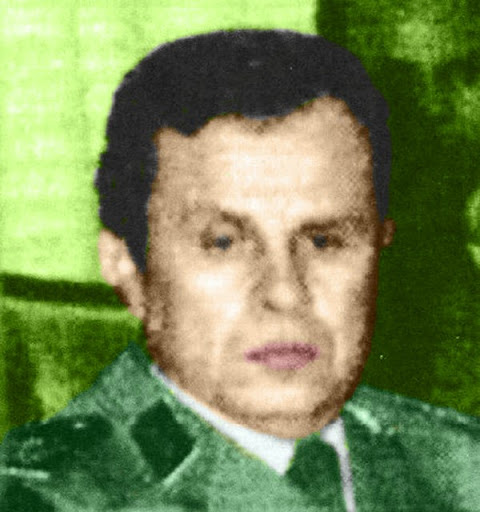 Certains lui auraient conseiller de partir, Toufik préfère le limogeage à la démission