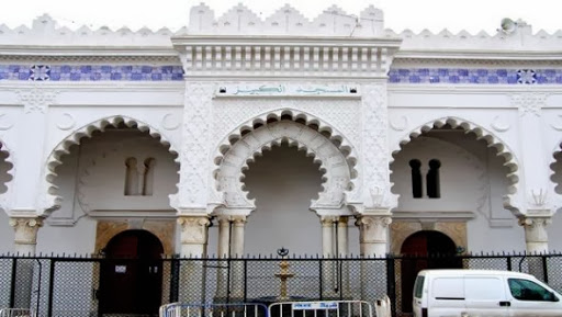 Crash/Avion: prière de l&rsquo;absent dans les mosquées à la mémoire des victimes