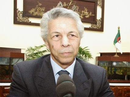 Crise politique, attaques contre l’armée et présidentielle, Mouloud Hamrouche sort de sa réserve