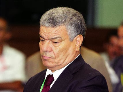 Déclarations du SG du FLN sur le DRS, La 3e voie du CC du parti tire sur Saâdani