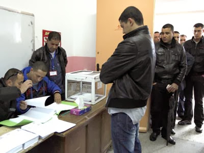 Élection présidentielle, Des partis en rangs serrés