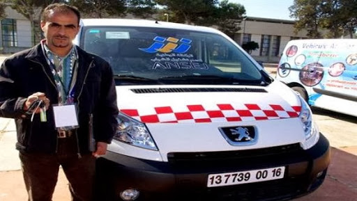 Emploi: un retard « considérable » dans la livraison de véhicules-ateliers destinés aux jeunes promoteurs