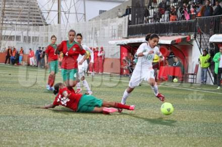 EN Dame : Les Algériennes en stage à Sidi Moussa